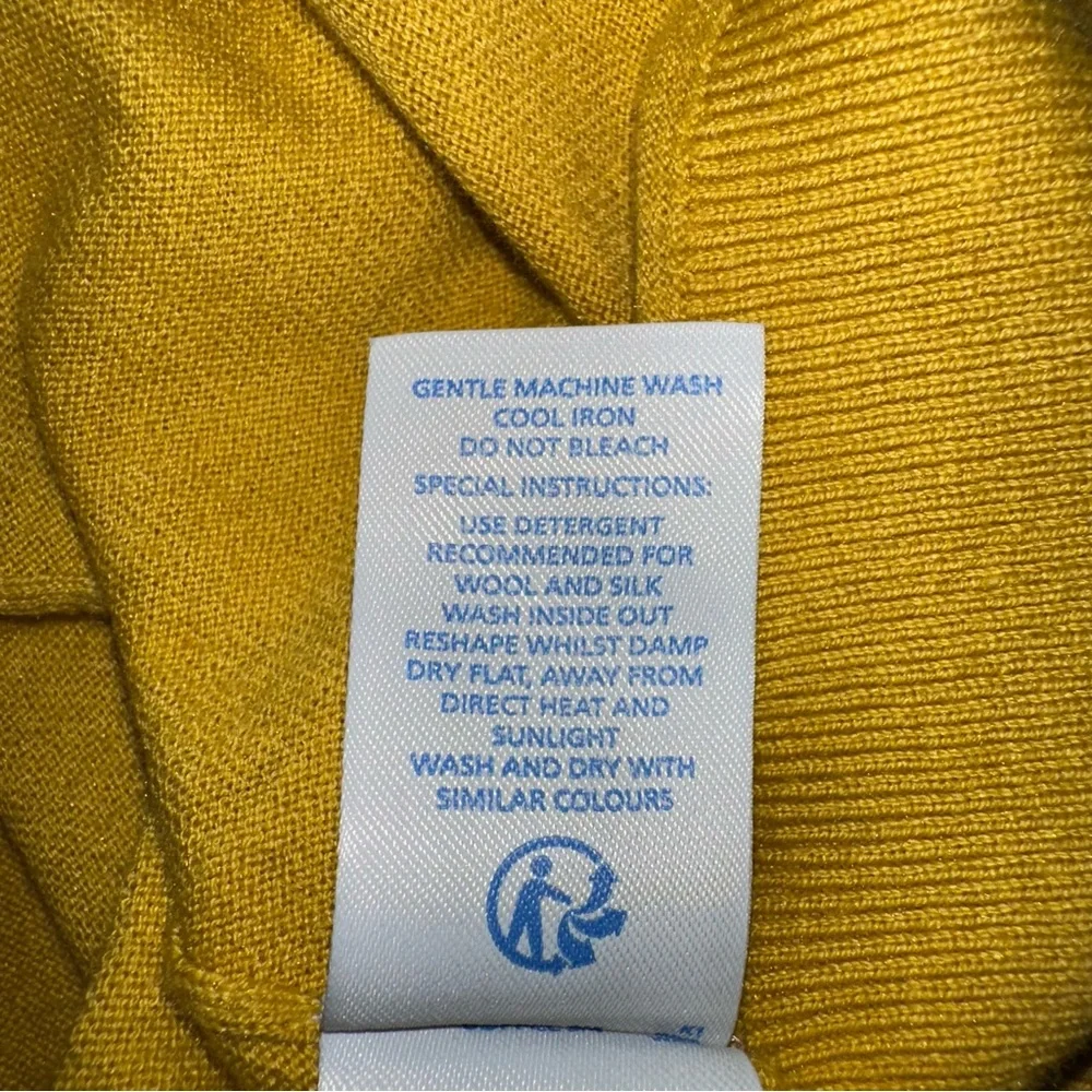 BODEN Women’s US 18 Silk Blend Cardigan Sweater Short Sleeve Yellow Soft - Picture 7 of 16